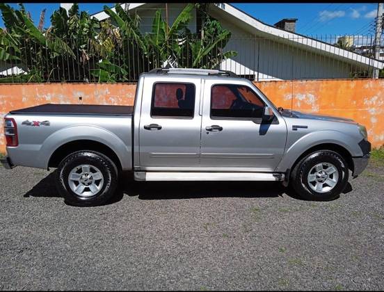 FORD RANGER 3.0 XLS 4X4 CD 16V TURBO ELETRONIC DIESEL 4P MANUAL FORD RANGER 3.0 XLS 4X4 CD 16V TURBO ELETRONIC DIESEL 4P MANUAL